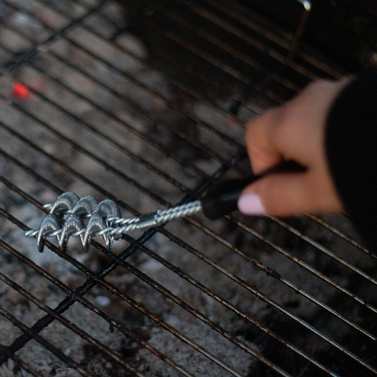 Lille grillbørste i rustfrit stål