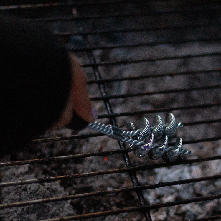 Lille grillbørste i rustfrit stål