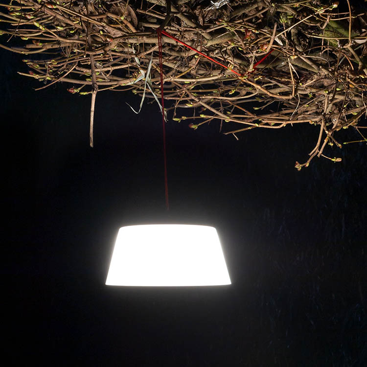 Genopladelig lampe, Molto Luce Eeden